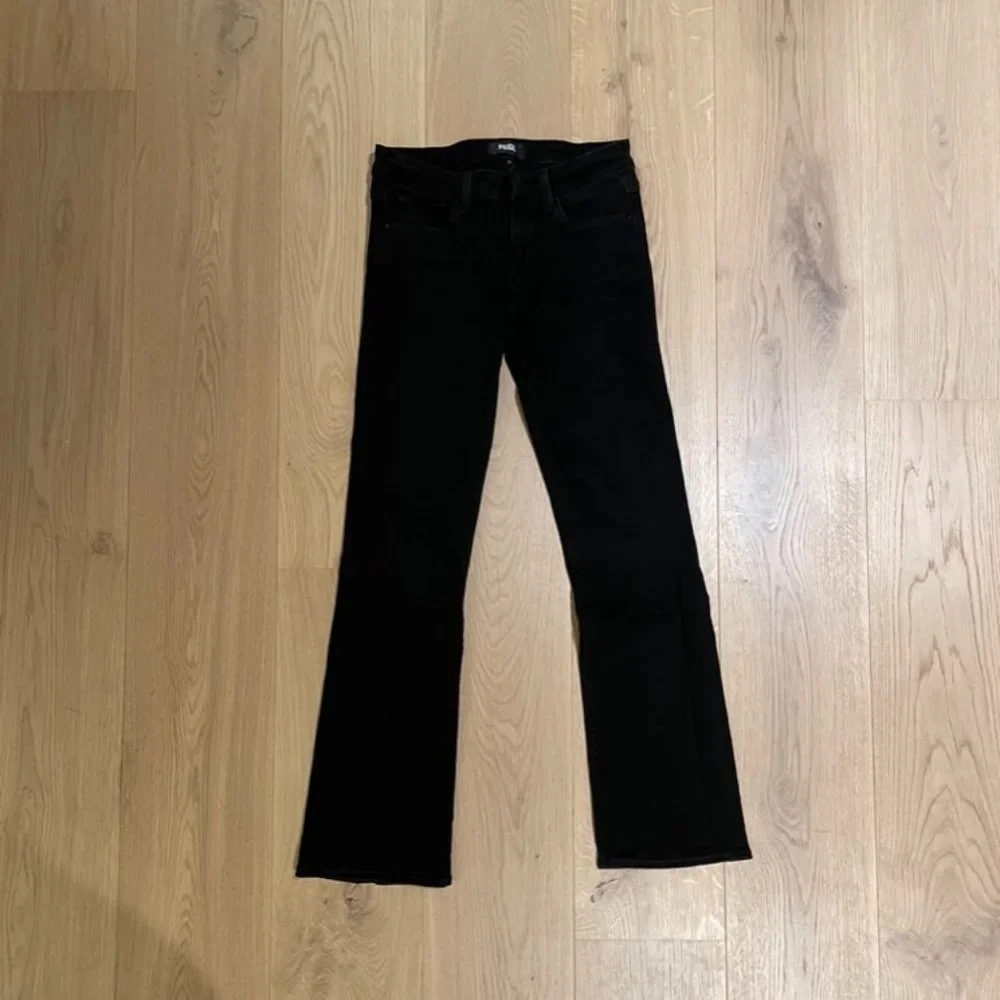 PAIGE Sloane Slight Bootcut in Black/Caviar Size 27 - Picture 3 of 9